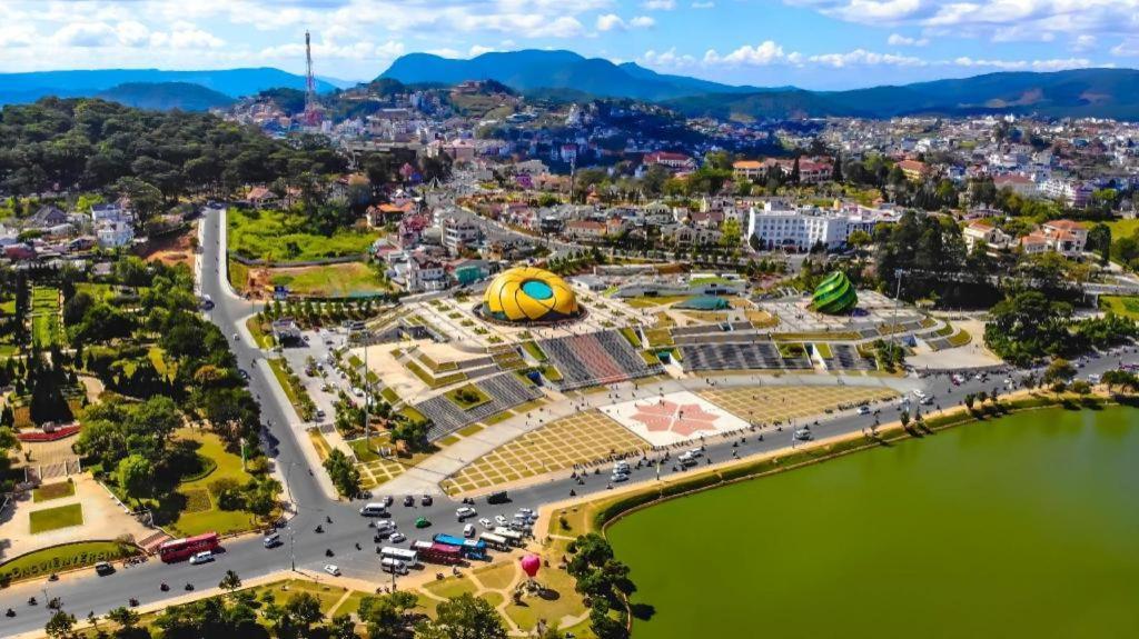 Dalat Old Market Town Екстериор снимка